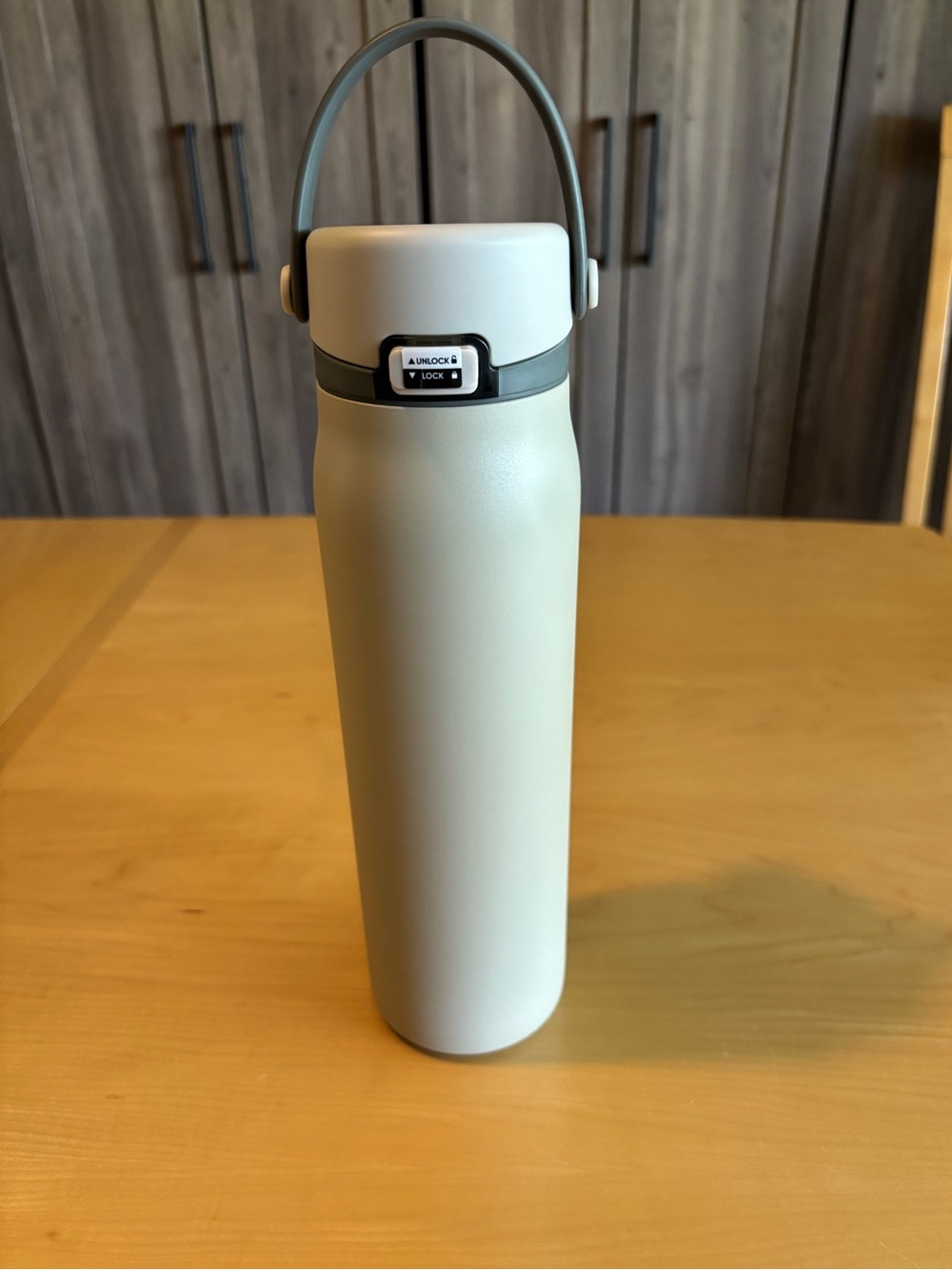 Simple Modern 30oz Mesa Sport with Covered Chug Stainless Steel Water Bottle New